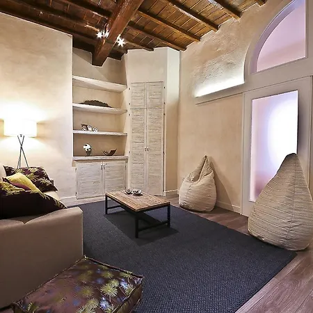 - Giglio Santa Trinita Apartment Florence